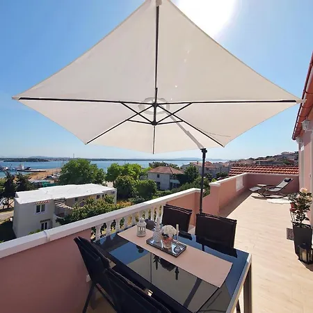 By The Sea Tkon, Pasman - 8414 Apartament