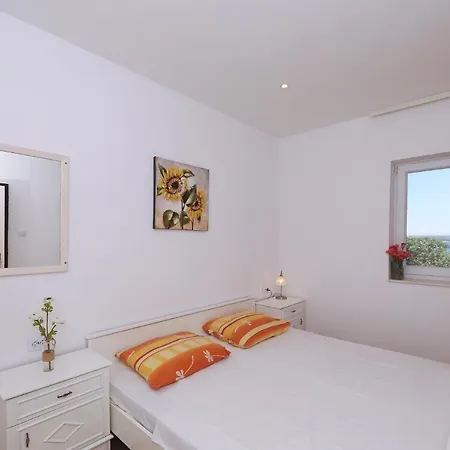 Apartament By The Sea Tkon, Pasman - 8414