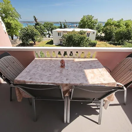 Apartament By The Sea Tkon, Pasman - 8414 Tkon