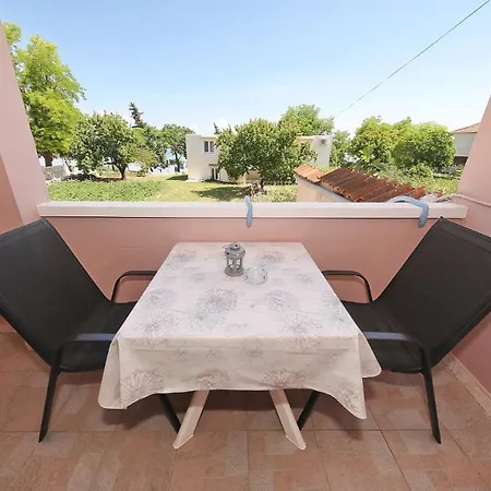 By The Sea Tkon, Pasman - 8414 Apartament *